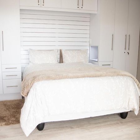 Settle Inn Self Catering Units Colchester Kültér fotó